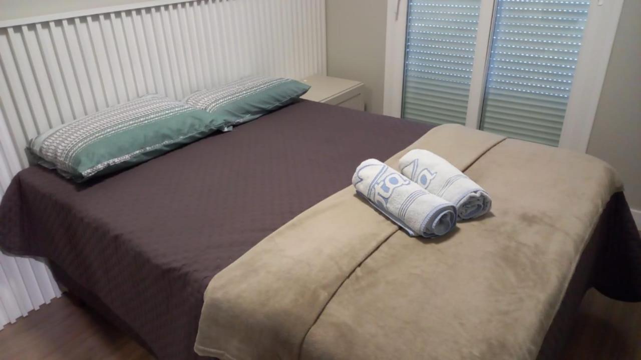 Apto Top , Otima Localizacao , Novinho Completo , Wifi, Ar Condicionado, Playground, Vaga Garagem Coberta Грамаду Екстер'єр фото